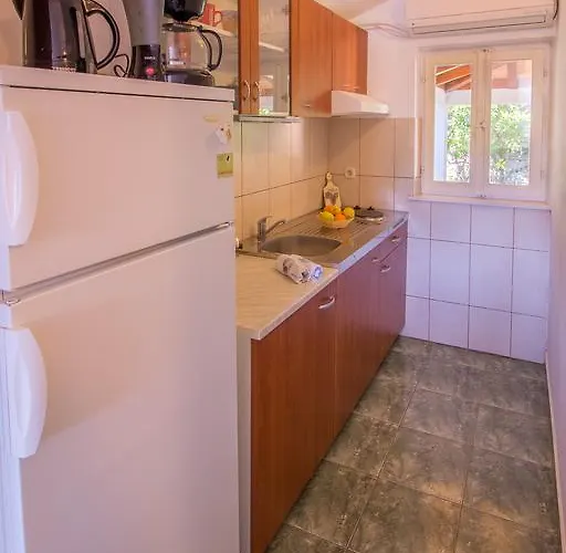 House Ina Ston