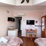 House Ina Gostinjska kuća 3*